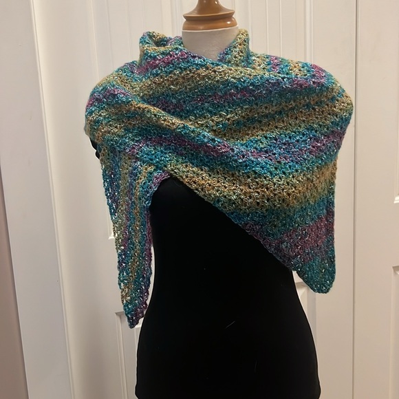 Crochet Shawl/Scarf Handmade - Picture 4 of 4
